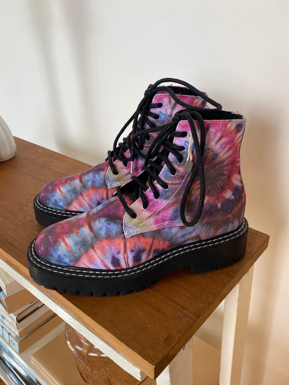DAWNI Made In Italy Tie-Dye Chunky Combat Ankle Boots - Size 35 (US 5)